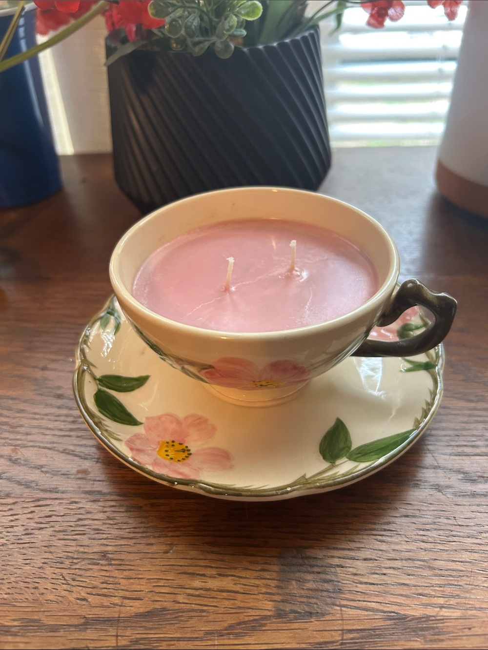 Floral Teacup Candle in Pink Wax